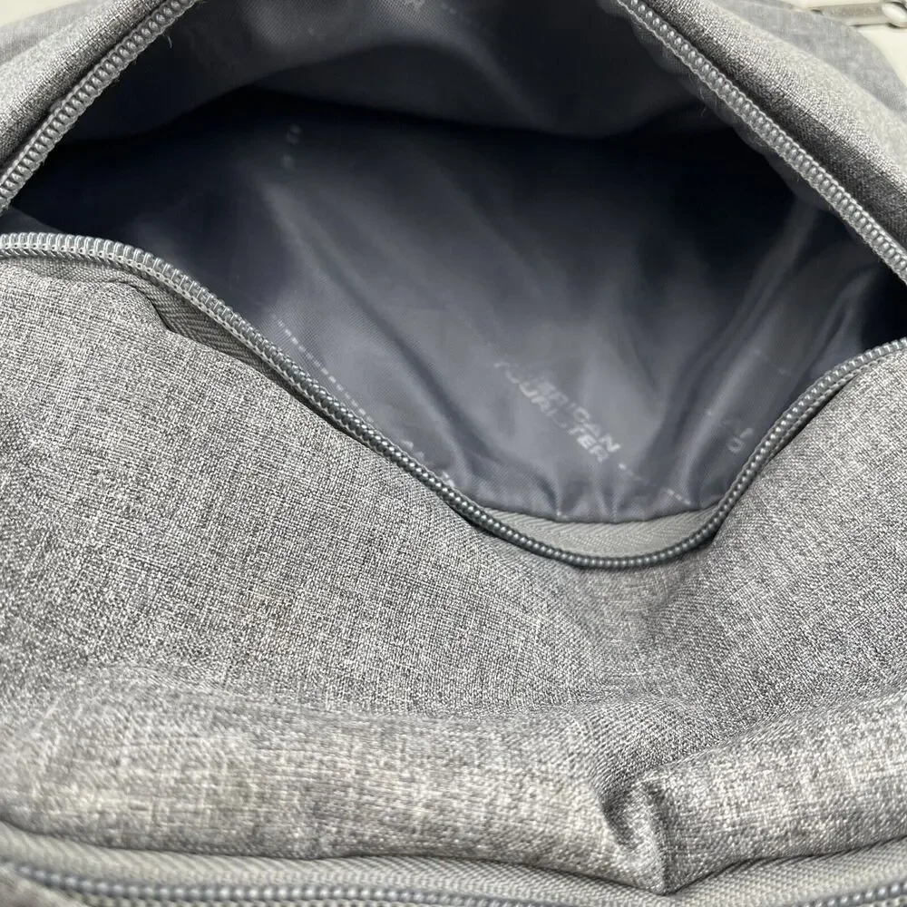 American Tourister Backpack Lightweight Dark Gray Fits 13”‎ laptop Nice!!